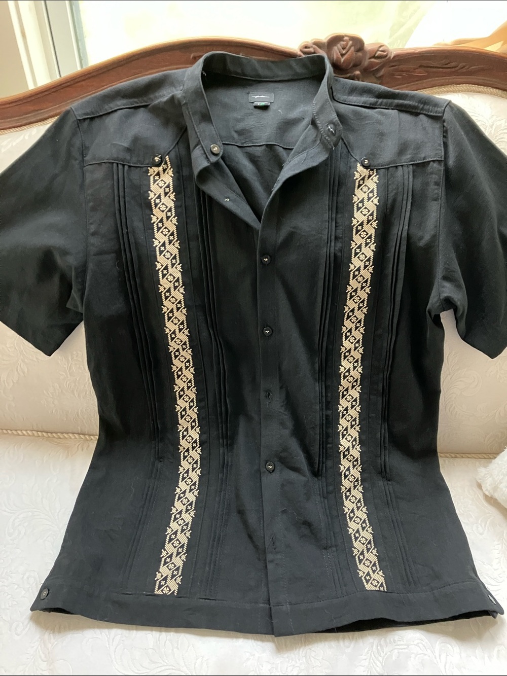 Men's Black Short-Sleeve Embroidered Button-Down Shirt